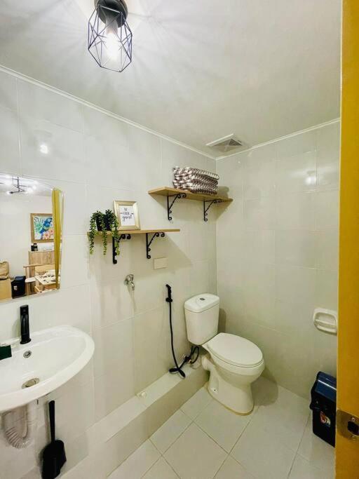 Spacious 2 Bedroom 42Sqm Condo Unit Iloilo City Luaran gambar