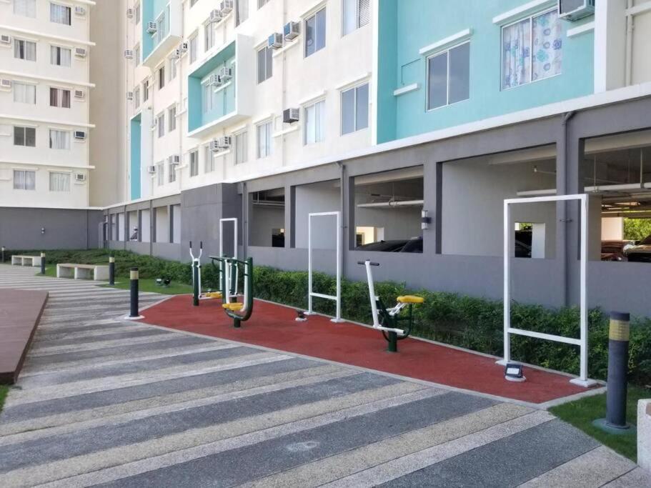 Spacious 2 Bedroom 42Sqm Condo Unit Iloilo City Luaran gambar